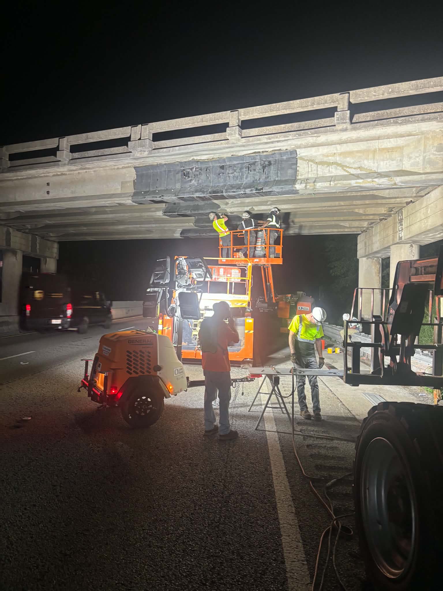 You are currently viewing Bridge Height Signs Aren’t Just Suggestions—They’re Safety Limits!